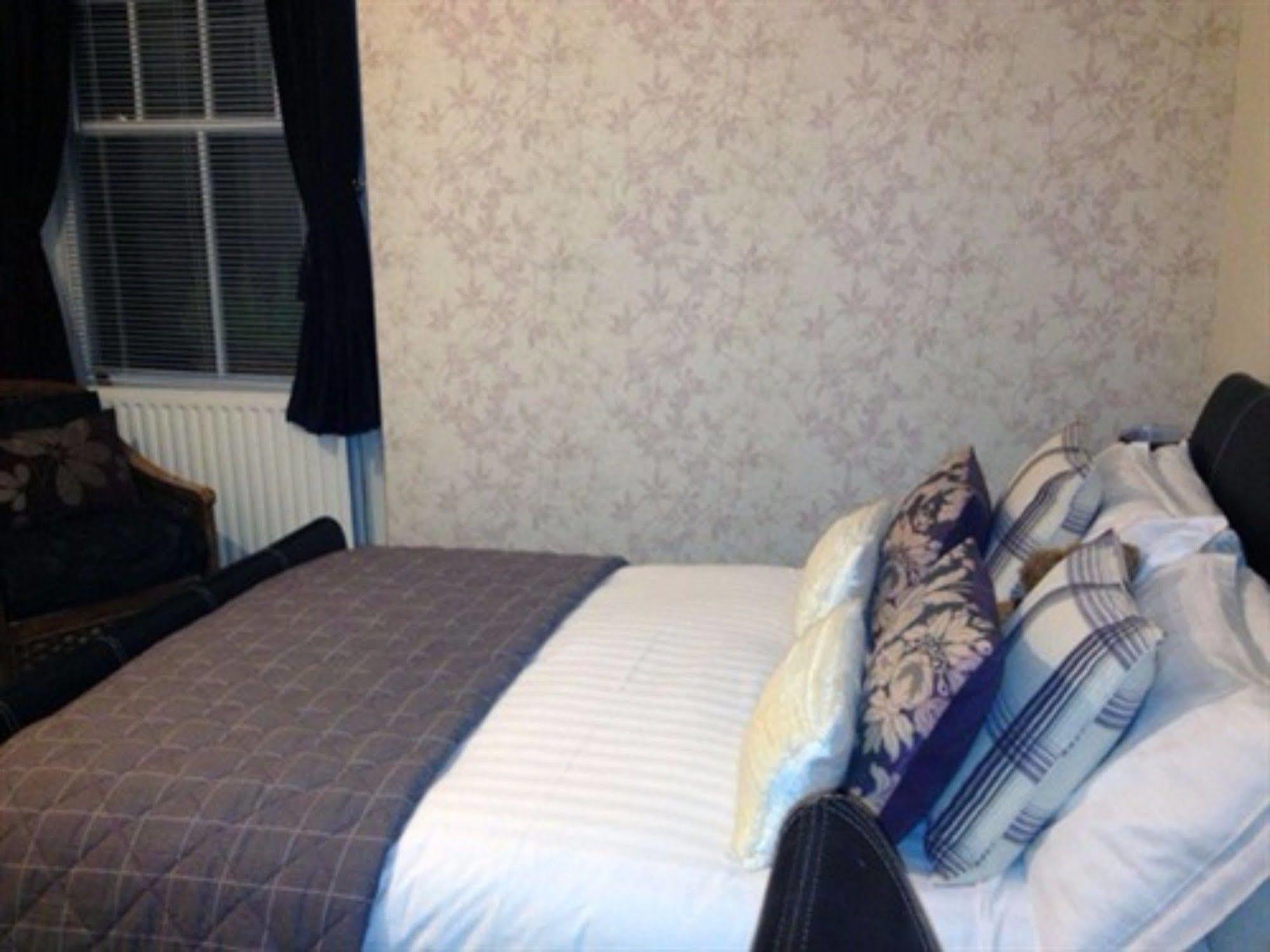 Montfort Guest house