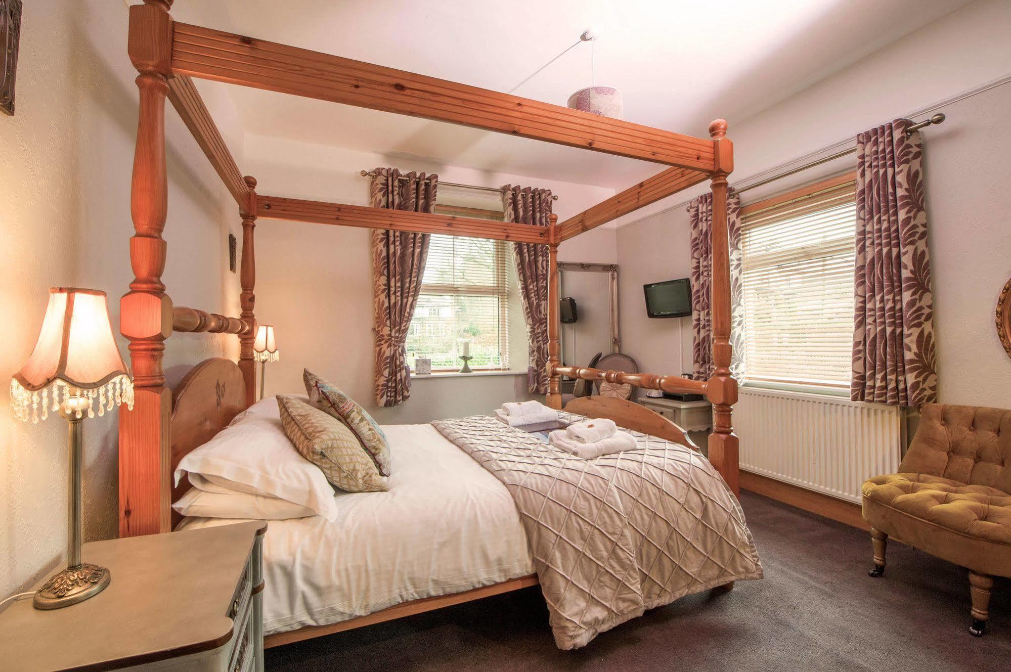 Chestnuts (adults Only) Guest house 4*