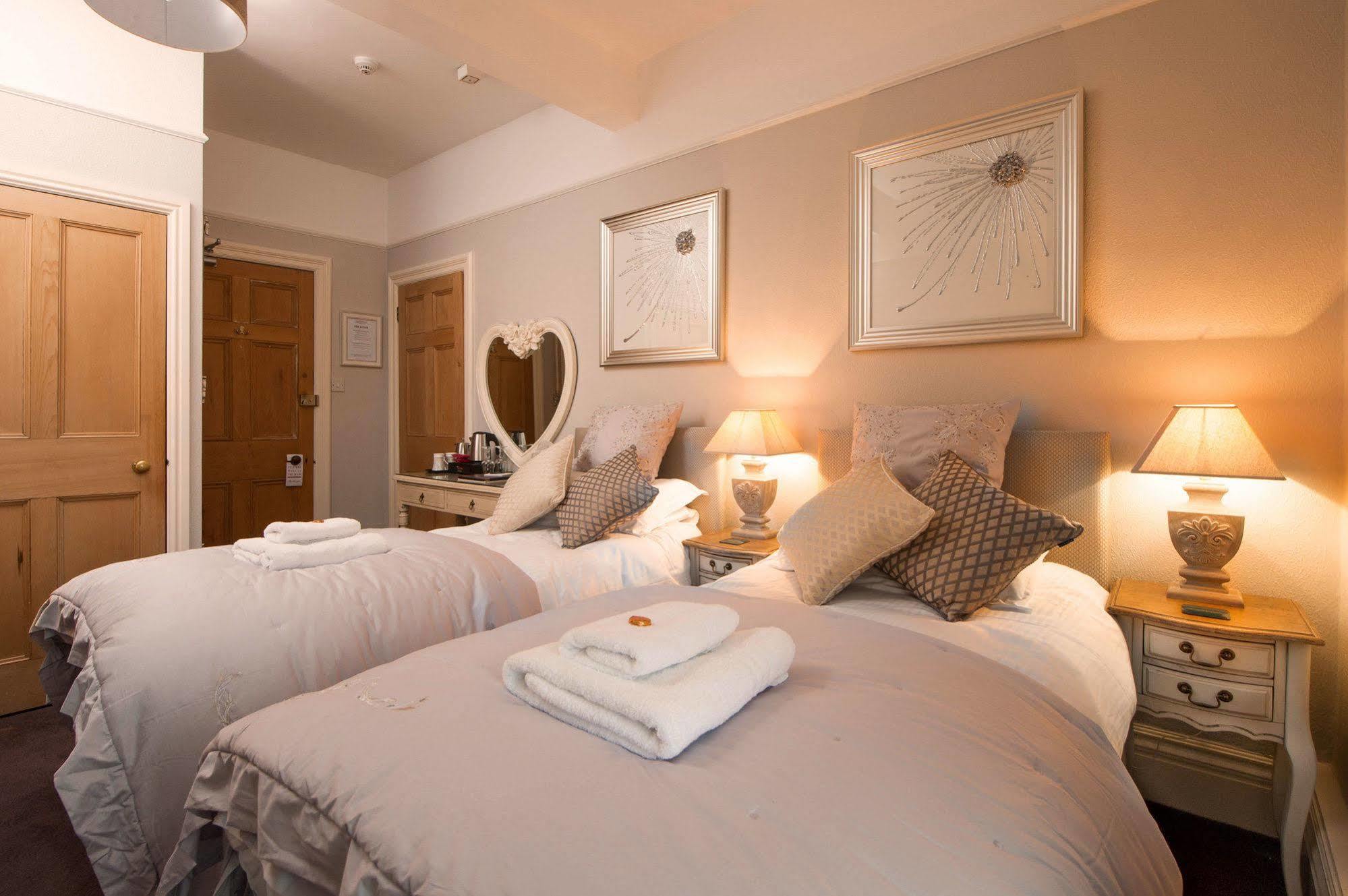 Guest house Chestnuts (adults Only)