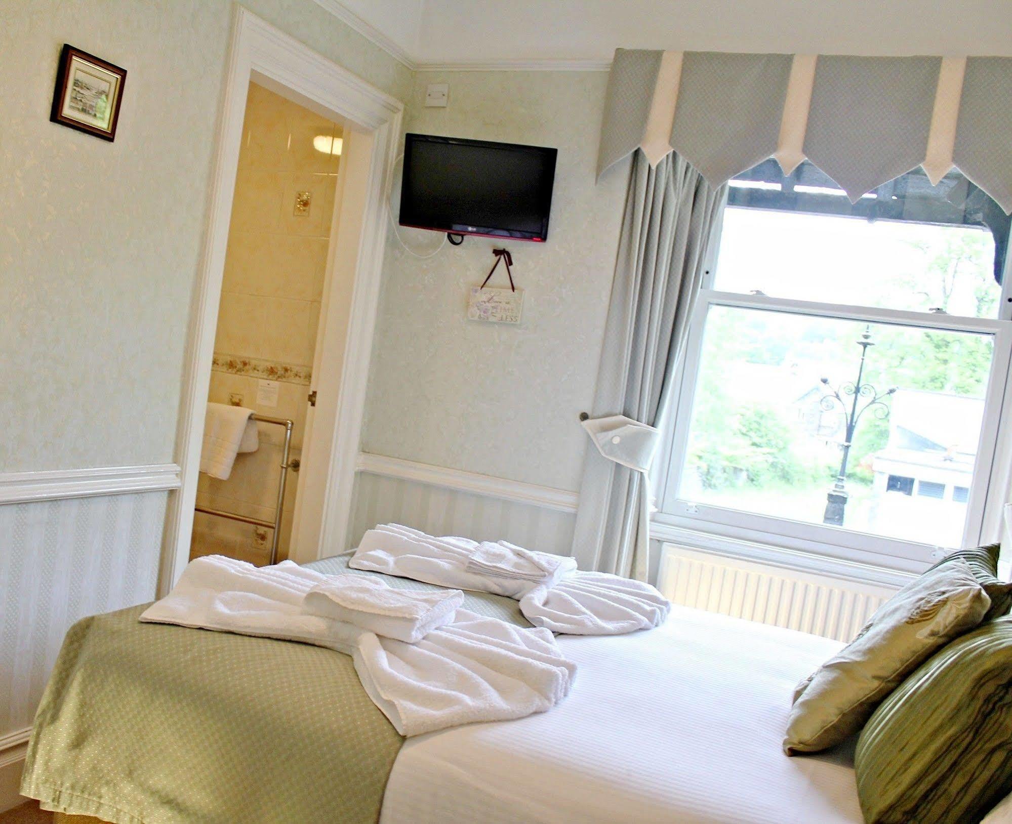 Guest house Beaumont - Free Off-site Health Club - Adults Only
