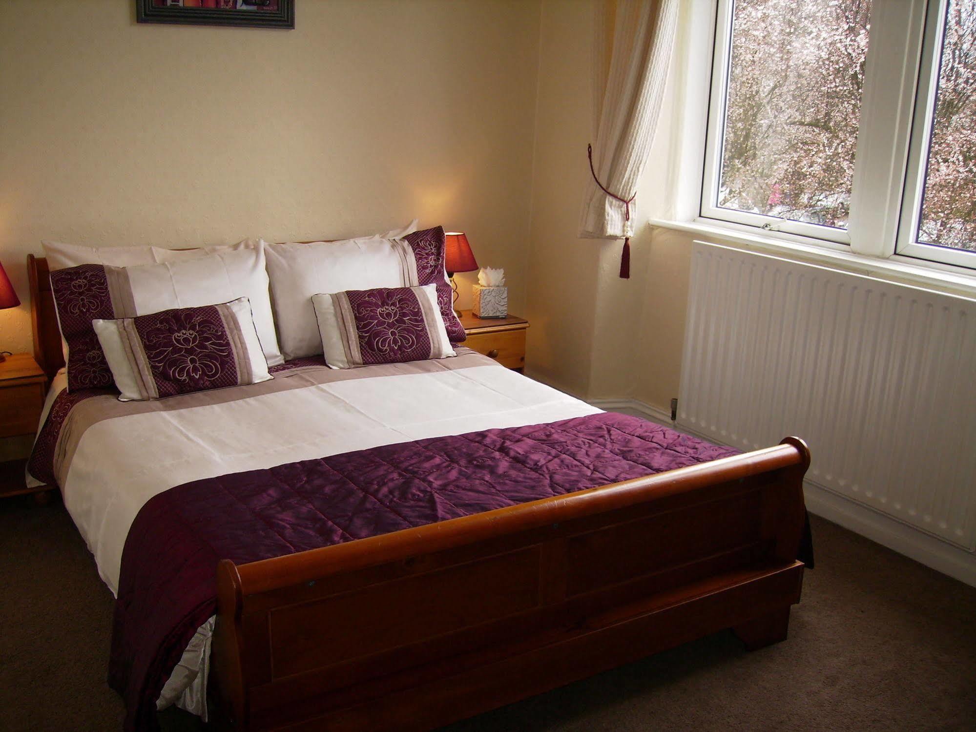 Westbury House 3*