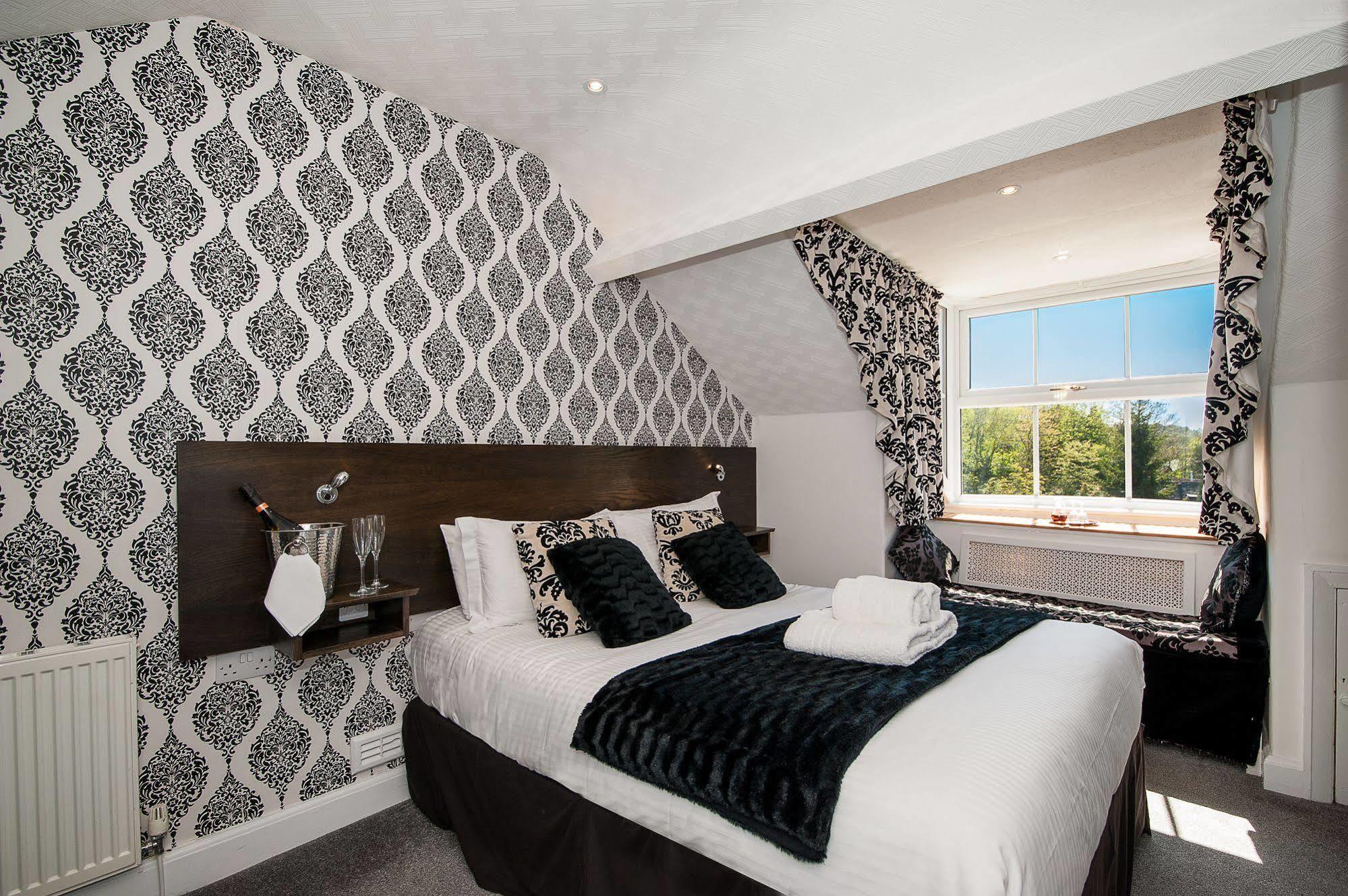 The Coppice - Including Off-site Health Club Guest house Windermere