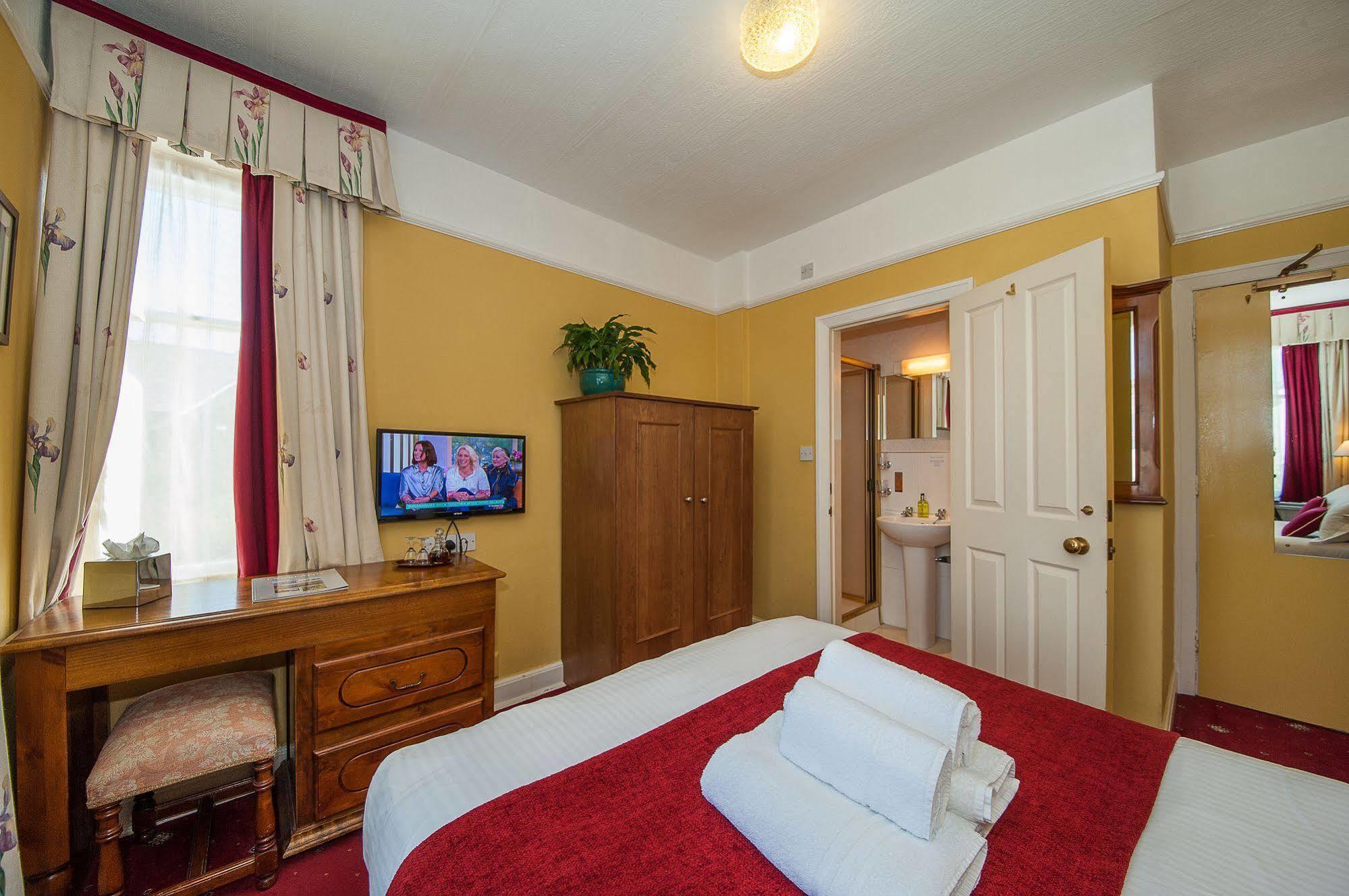 The Coppice - Including Off-site Health Club Guest house Windermere