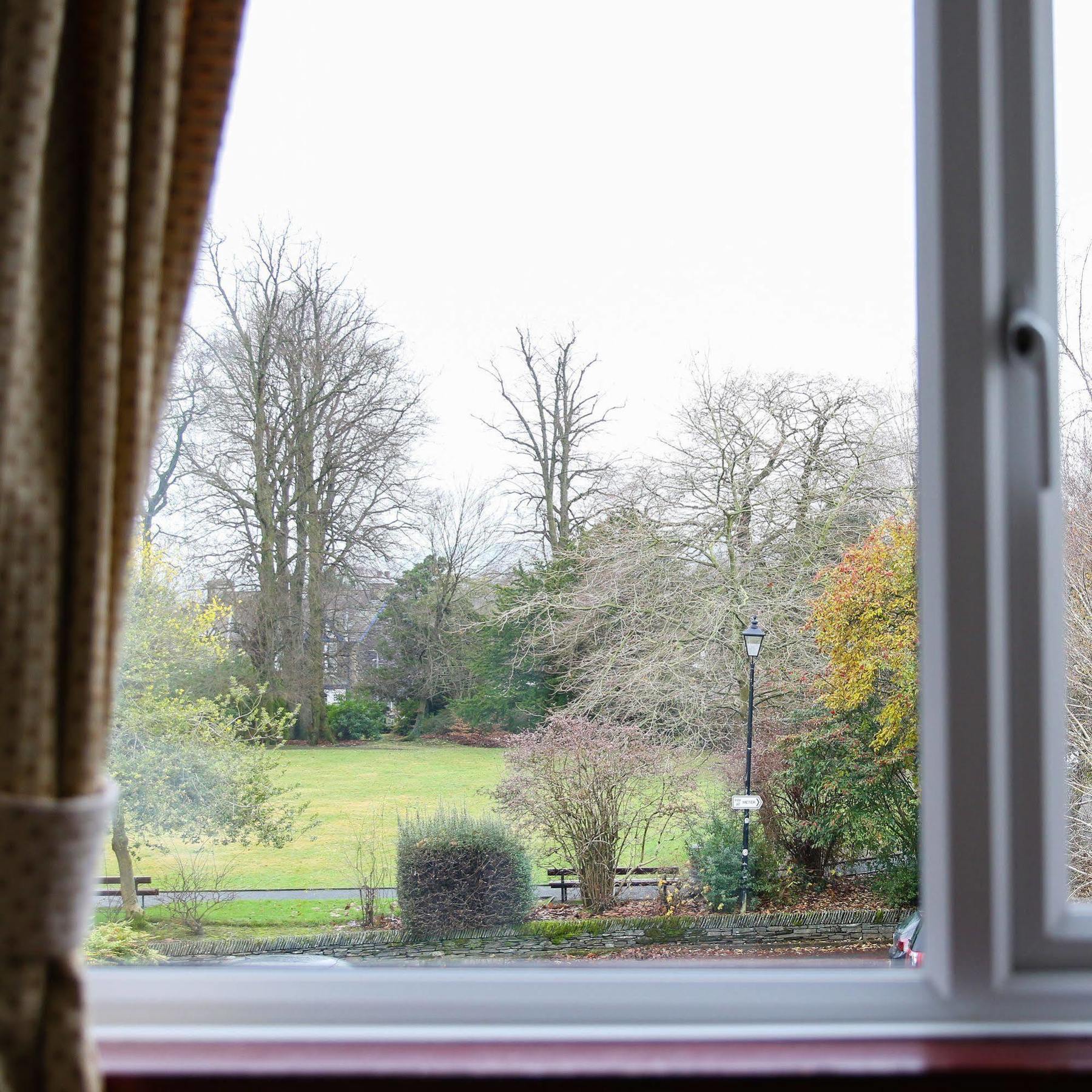 Broadlands (adults Only) Guest house Windermere