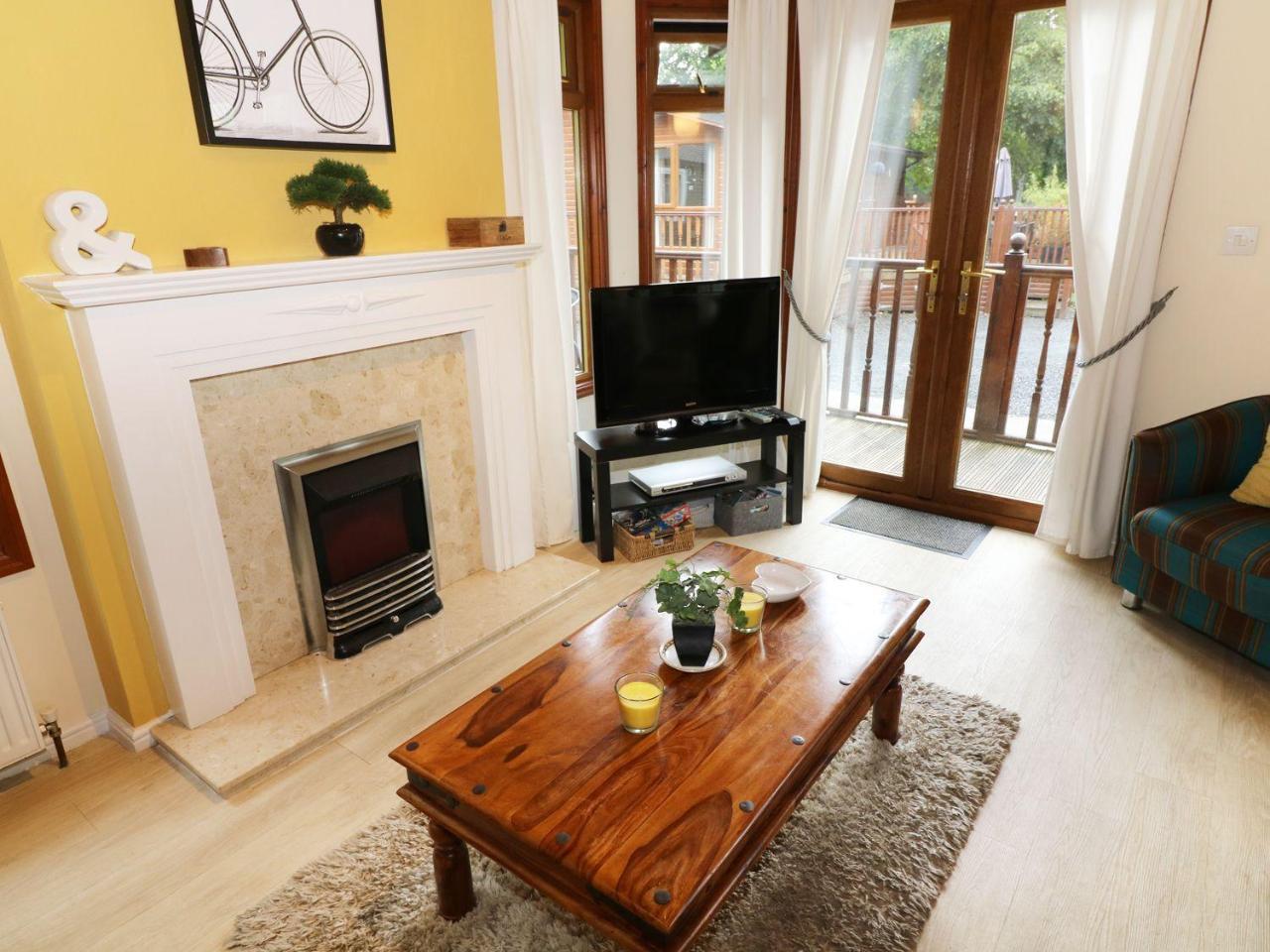Chalet Happy Days - Windermere