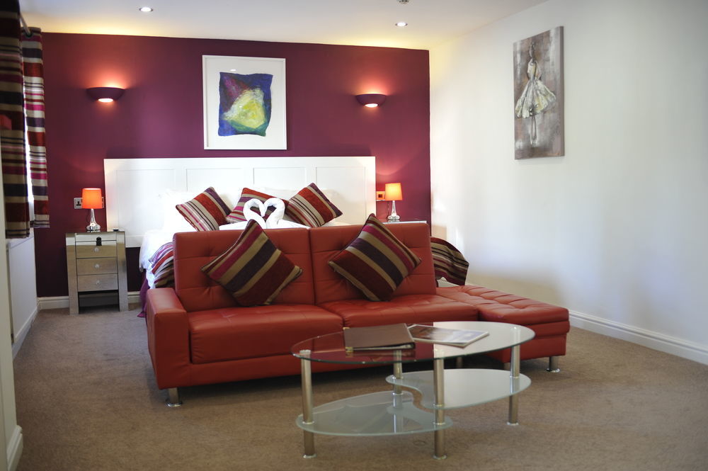 St John's Incl Off-site Leisure Club Guest house