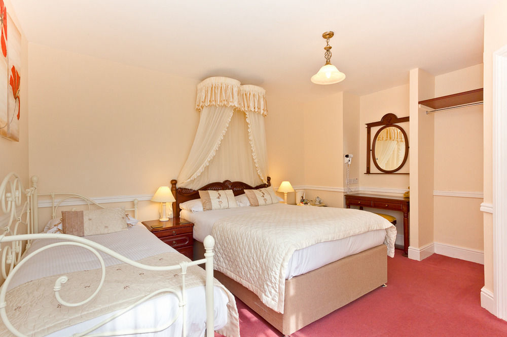 Guest house Beaumont - Free Off-site Health Club - Adults Only