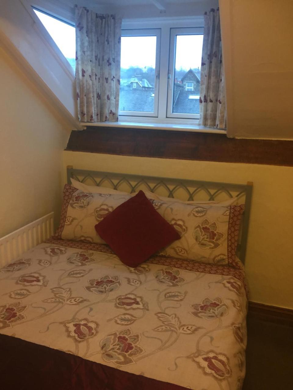 Westbury House 3*