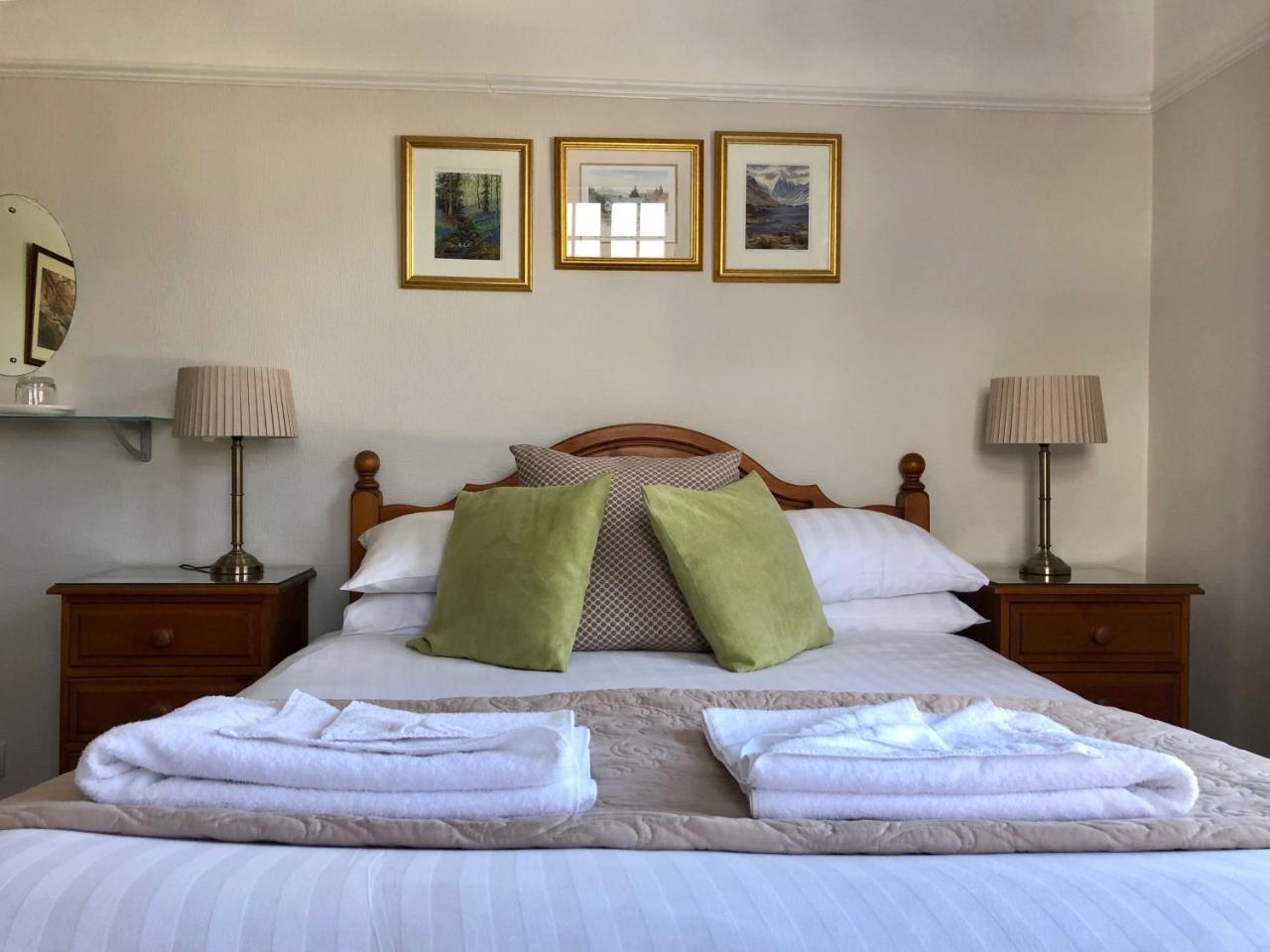 Meadowcroft Guest house 4*