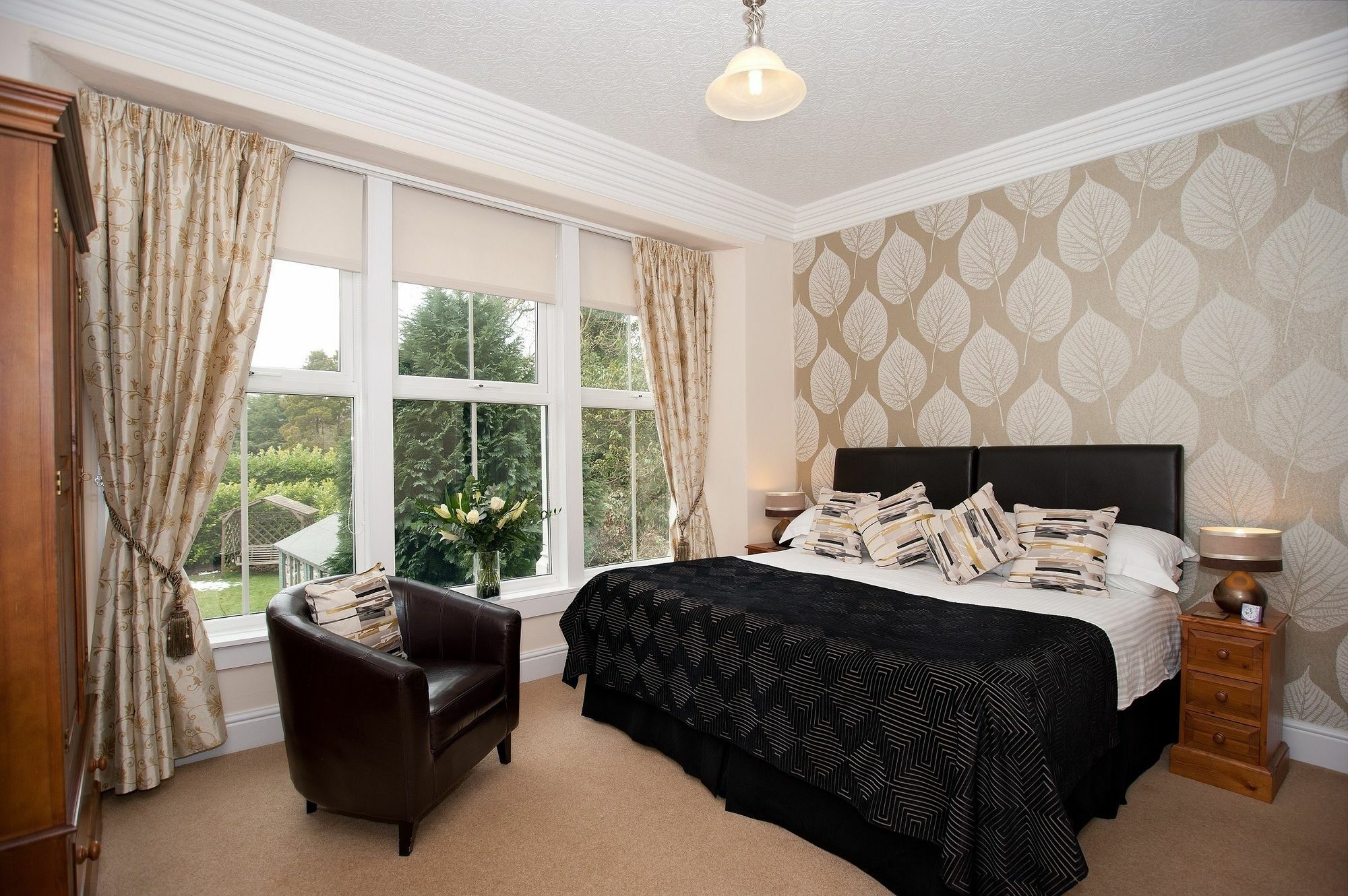 Guest house Wheatlands Lodge-windermere - Of The Year 2024 - Adult Only - Free Car Park Windermere