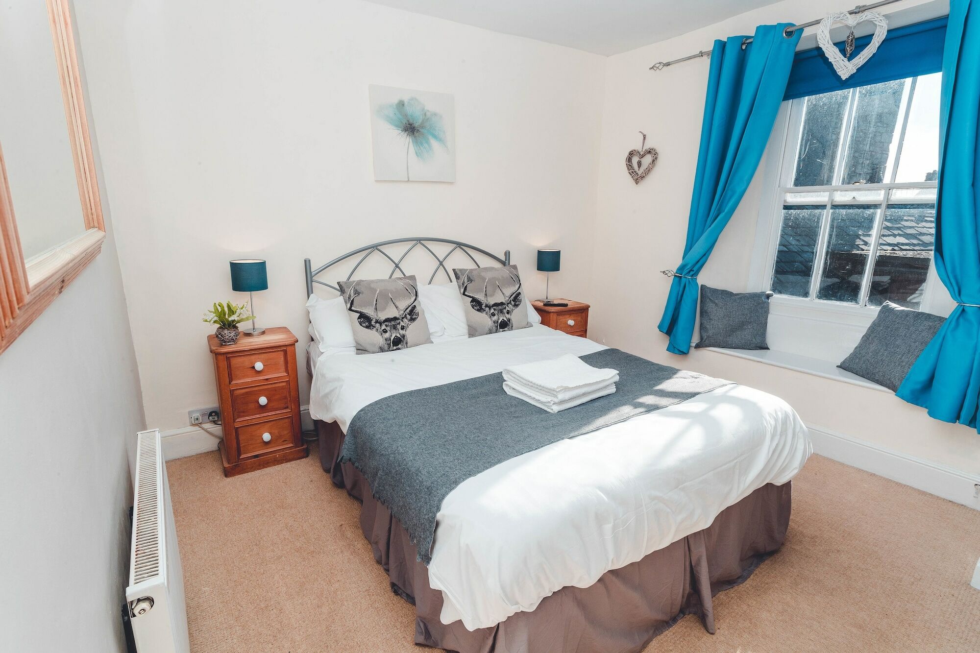 - Guest house