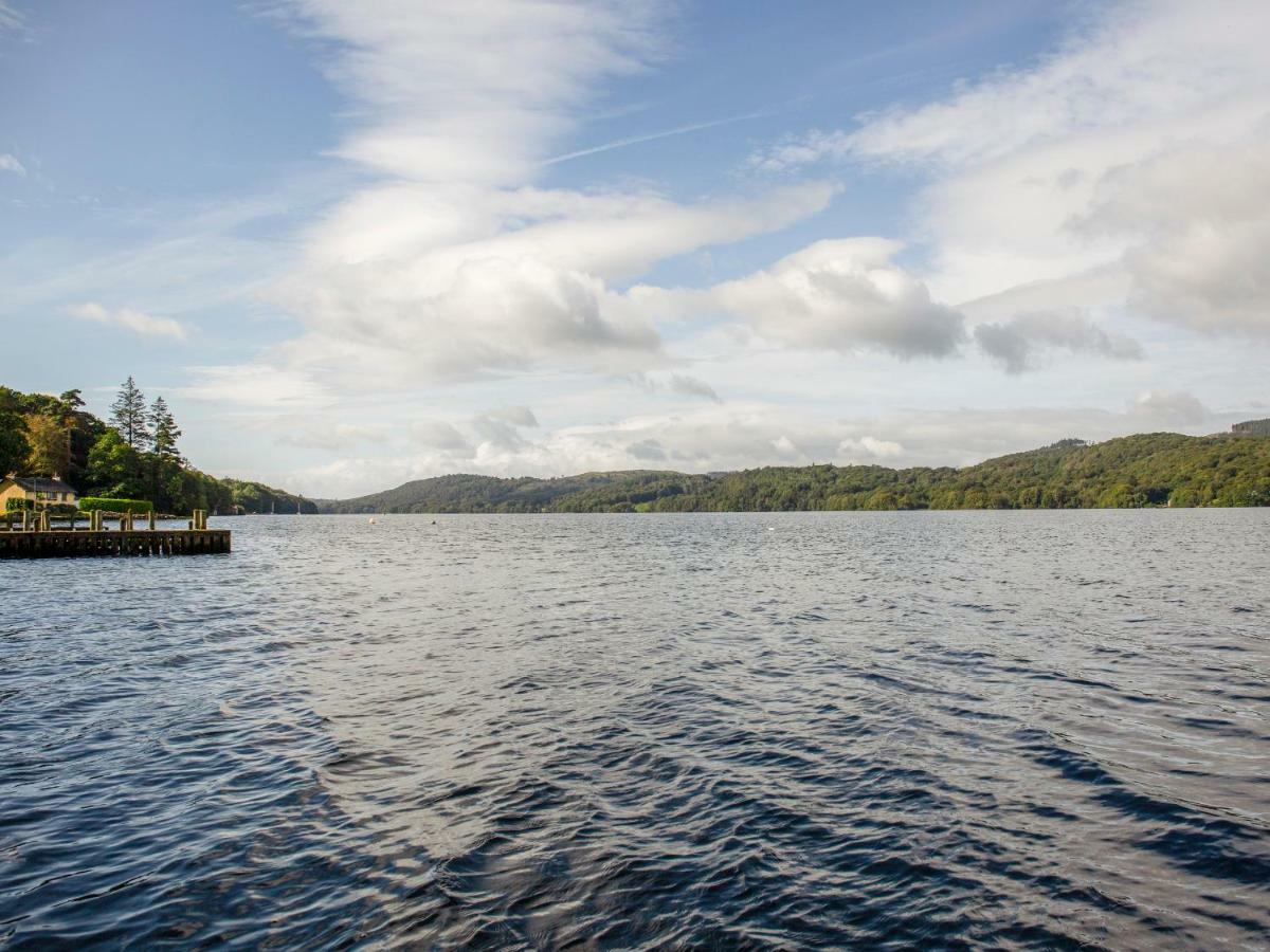 Lakeside At Louper Weir