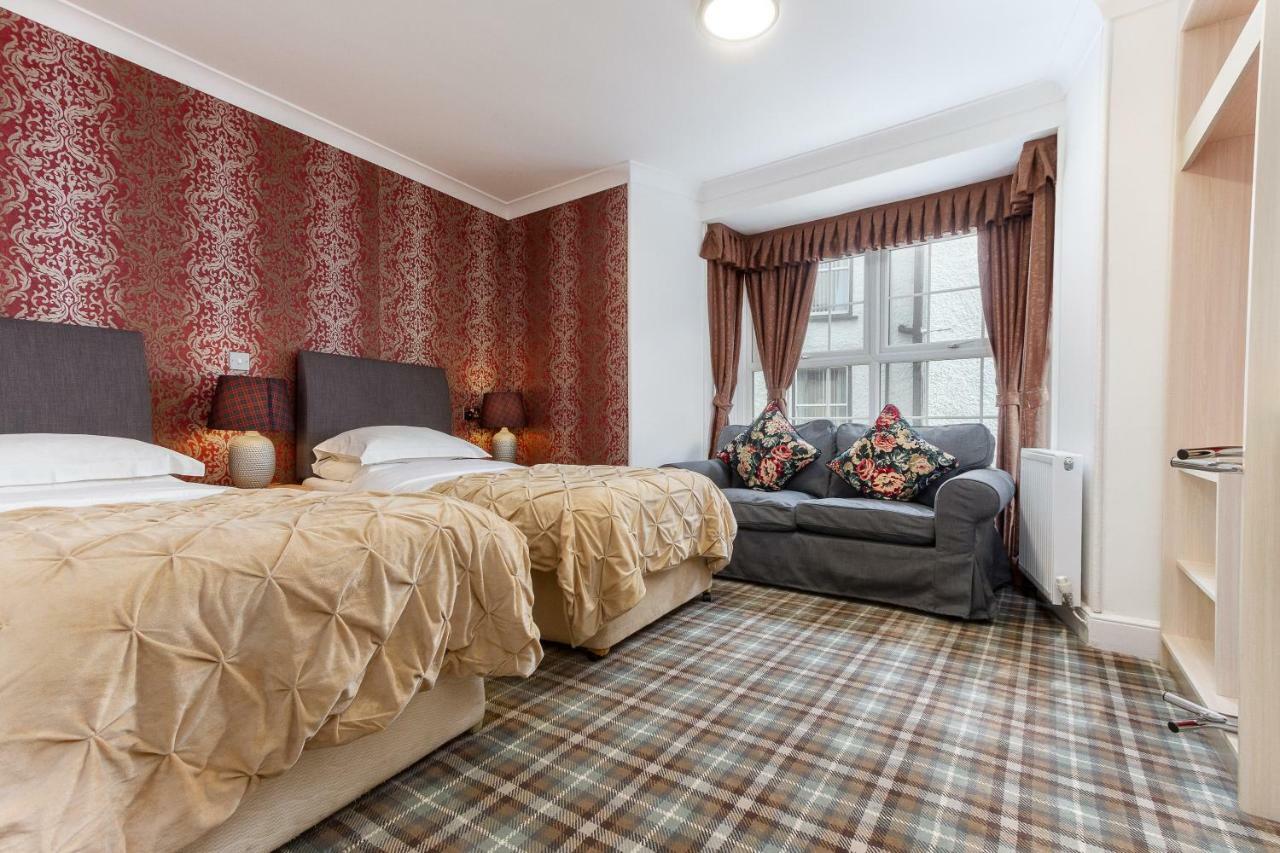 Bed & Breakfast Field House 3*