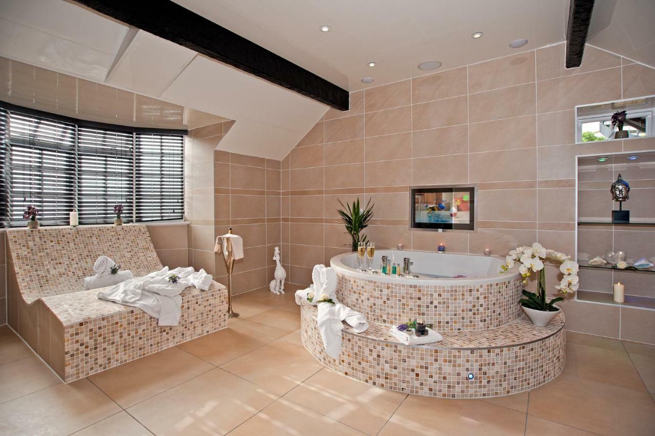 Boutique & Hot Tubs Hotel Windermere