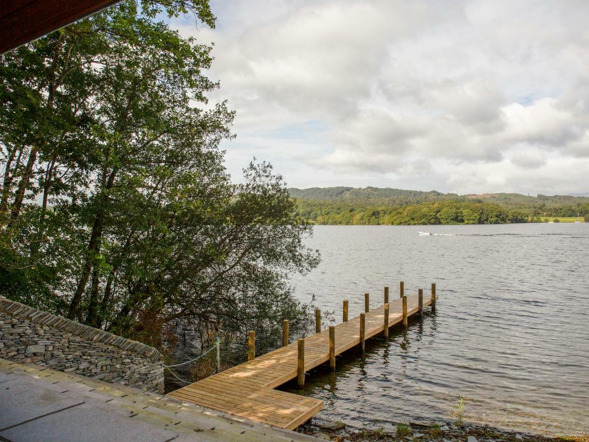 Lakeside At Louper Weir *