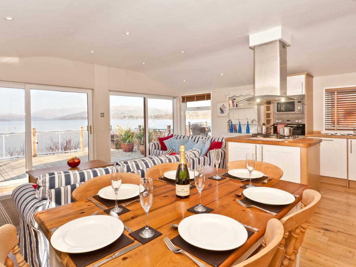 On The Lake Holiday home *