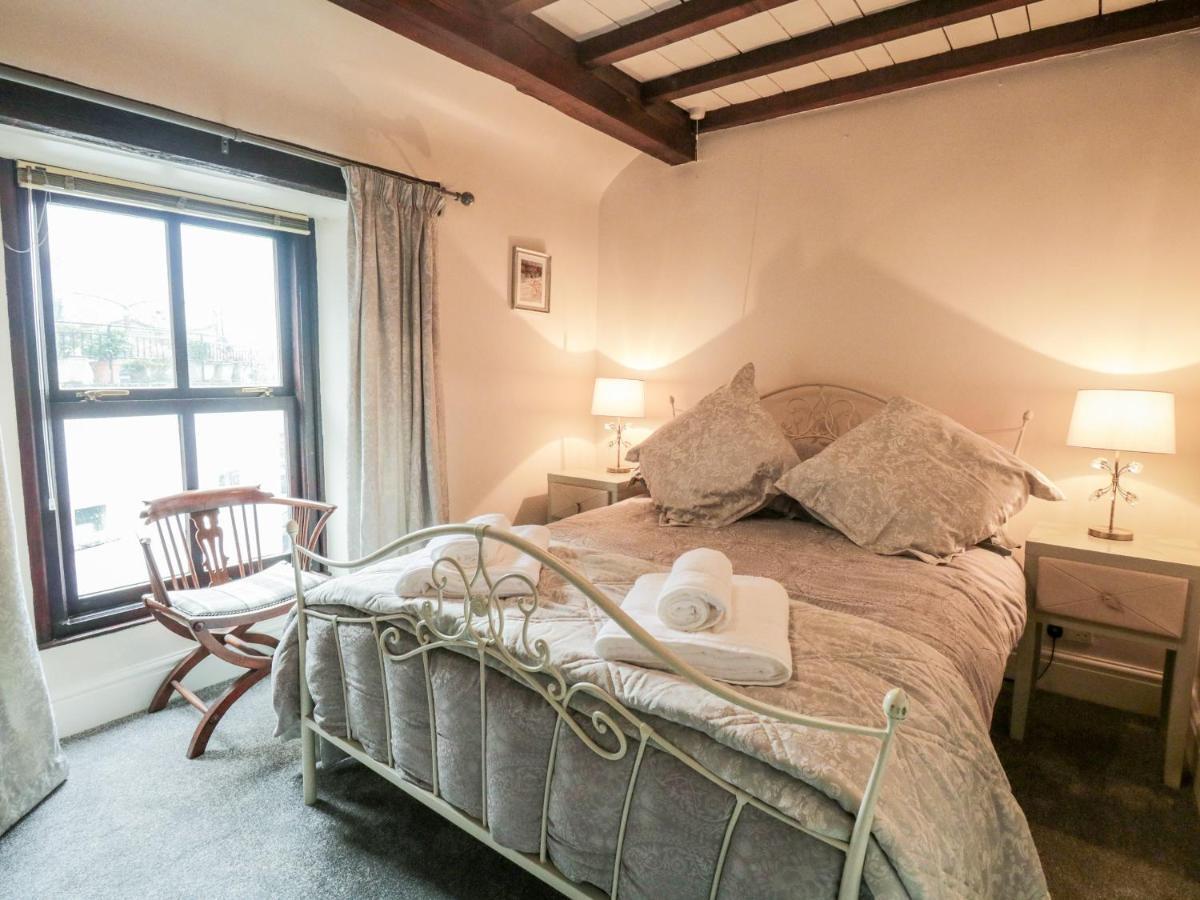1 Queens Square Holiday home *