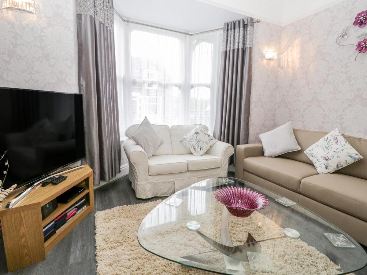 Holiday home Tarn Hows *