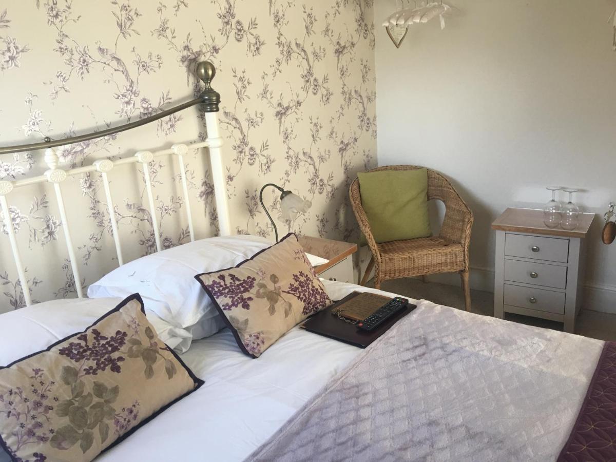 Guest house Ivy Bank 4*