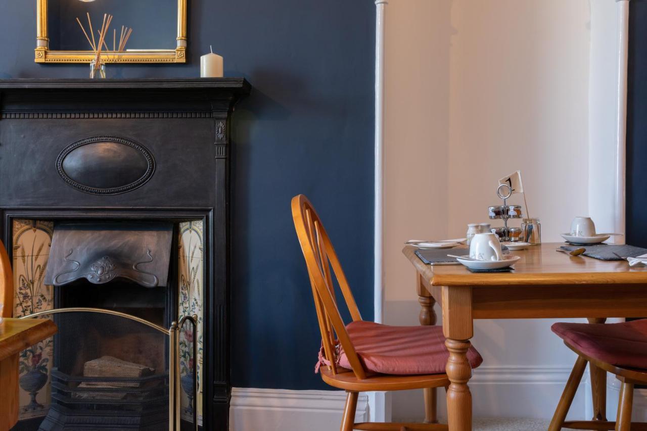Ashleigh House Bed & Breakfast 4*