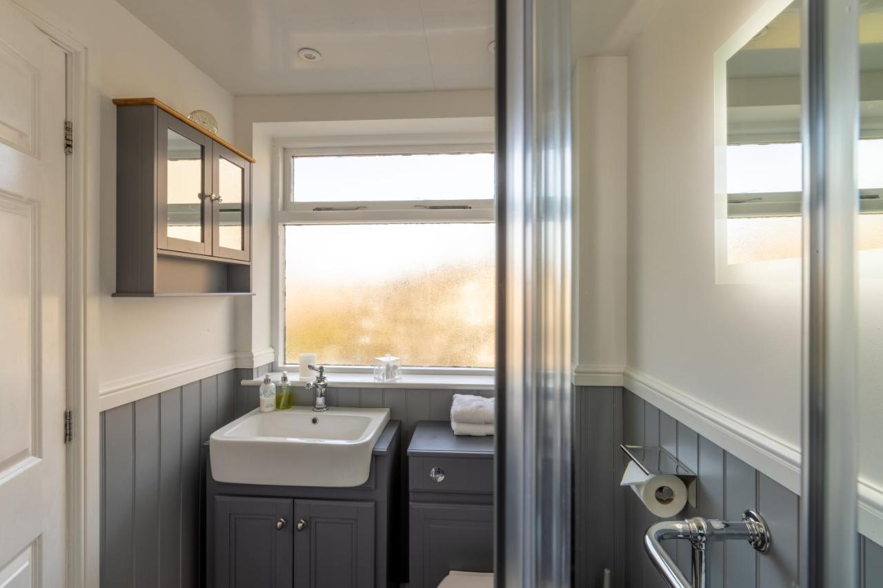 Guest house Holly With Free Off Site Health Club 4*