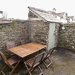 Walker\'S Cottage