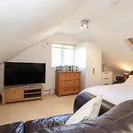 Uplands Retreat