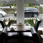 Autumn Leaves Guest House
