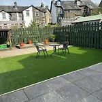 Thornleigh House