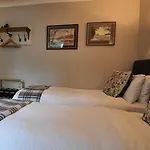 Rocklea Guest House