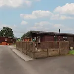 Lake View Lodge