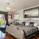 Windermere Suites