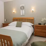 Lily Cottage