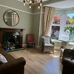 King-Bed En-Suite