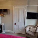 Montfort Cottage Guest House
