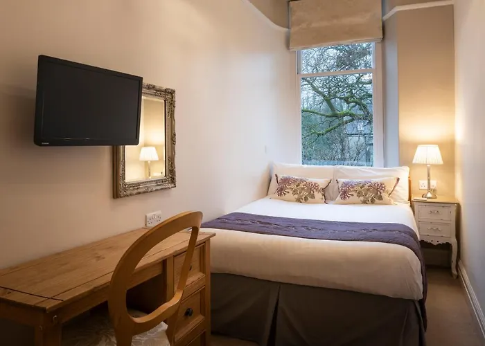 Rosemount Guest House