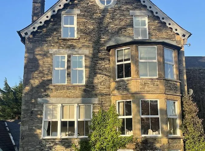 Wheatlands Lodge-Windermere - Guest House Of The Year 2024 - Adult Only - Free Car Park