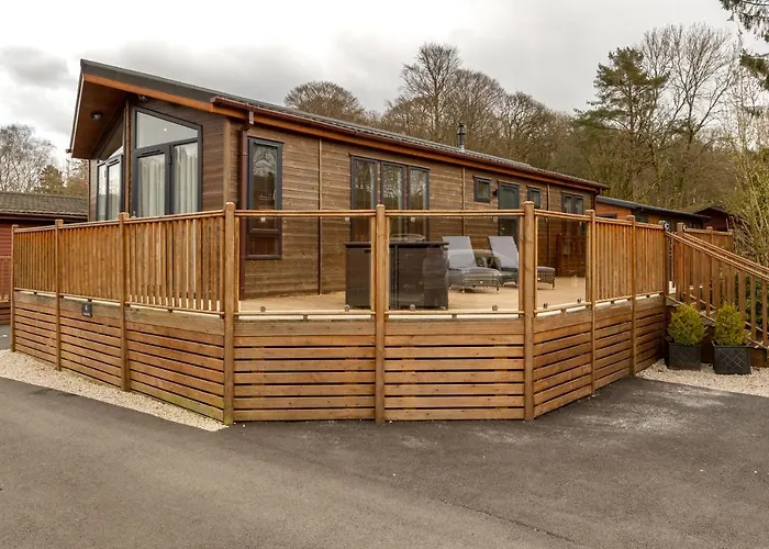 Lakeside 4 Lodge