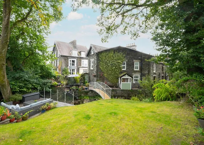 Brookside Cottage