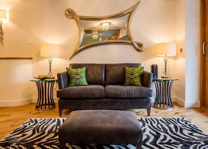 Applegarth Villa Hotel & Restaurant (Adults Only)