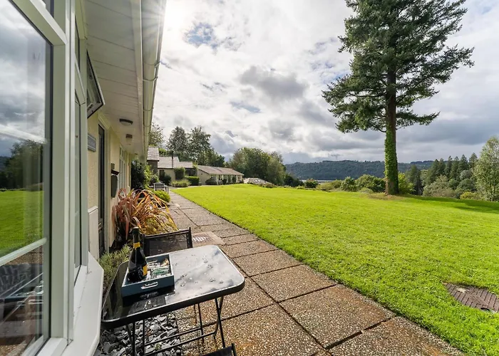 Lowera Cottage