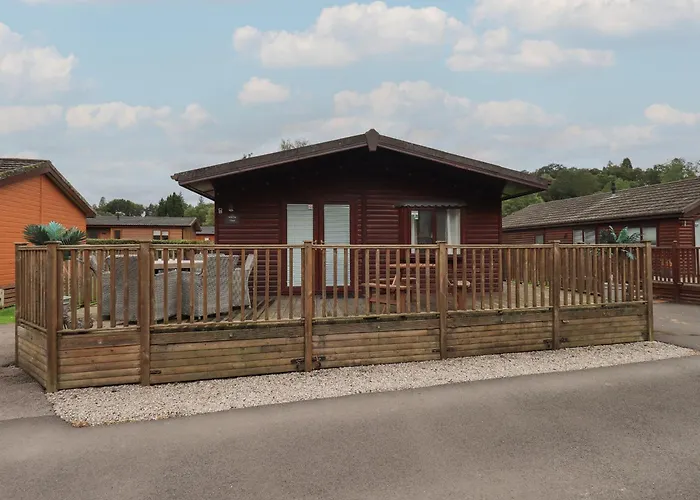 Lake View Lodge