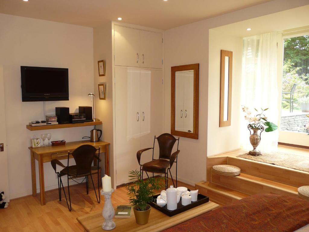 Annesdale House Bed & Breakfast *