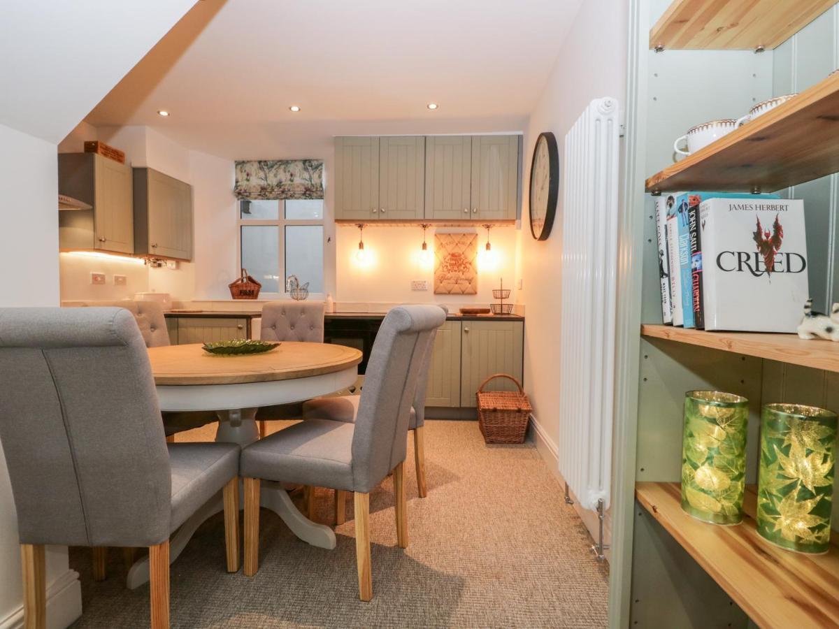 Holiday home Pottergill