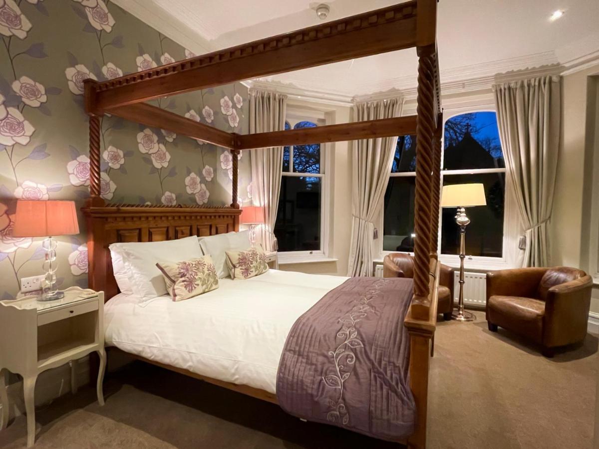 Rosemount Guest house 4*