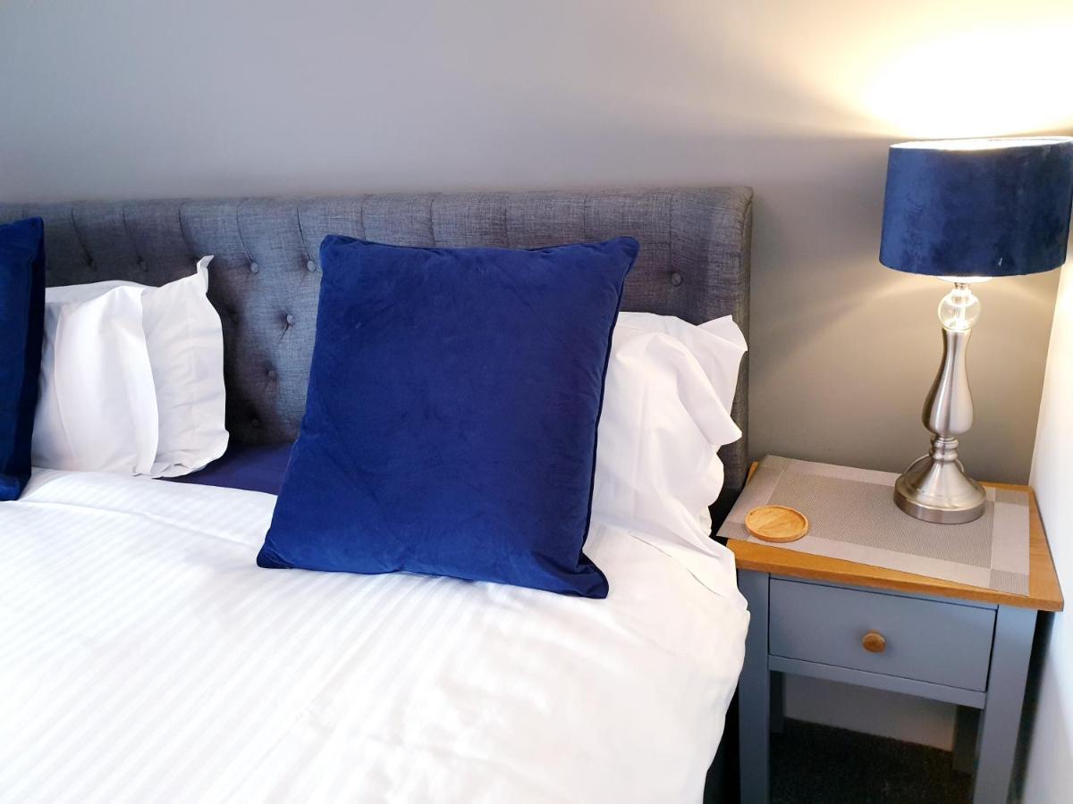 Central Luxury Two Bed Dog Friendly