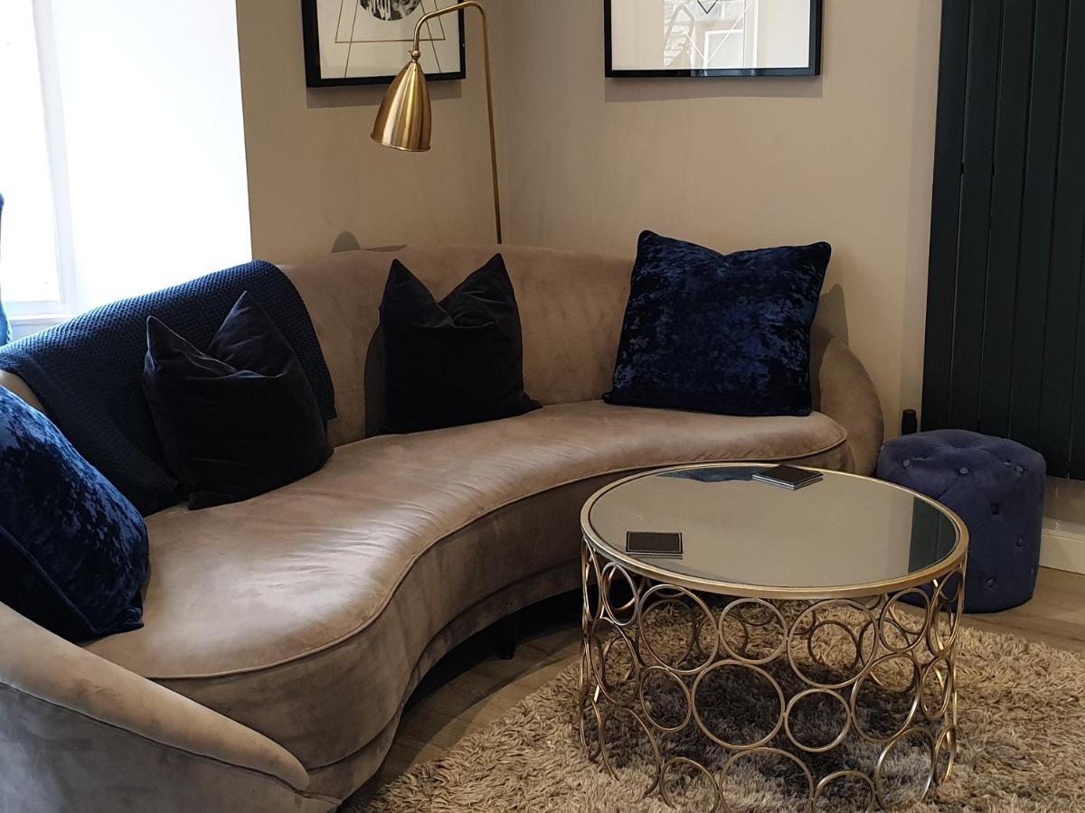 Apartment Number 2 Centre Shops Pubs Restaurants Dog Friendly