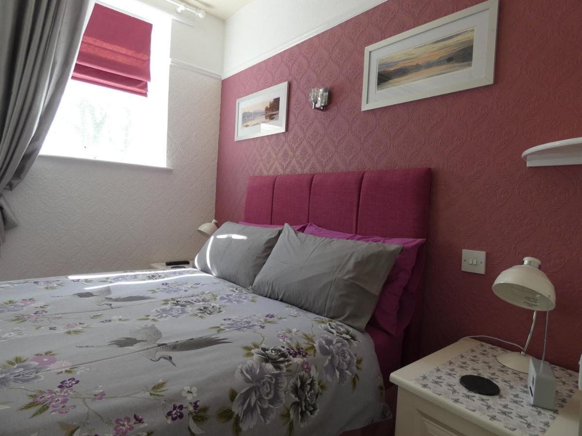 Guest house White Rose