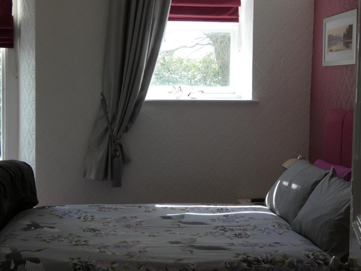 White Rose Guest house