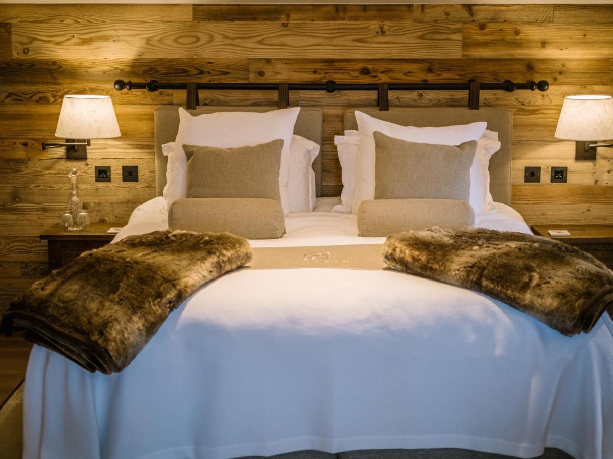 Post Knott Lodge *
